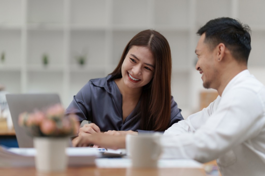 Labor Compliance Professional Image
